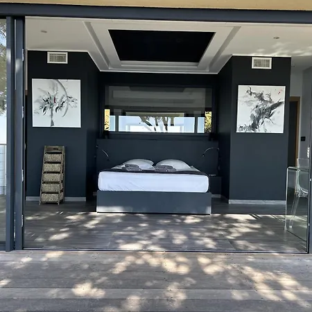 La Colline By Pinarello Services Villa *